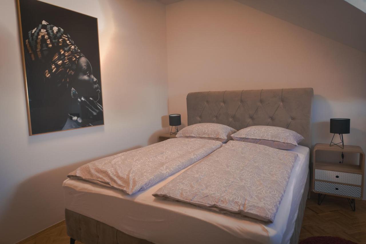 Mila Apartman Lägenhet Ðakovo Exteriör bild